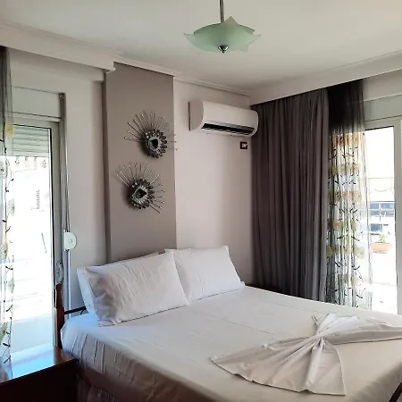 Sarandaofficial * Sarande