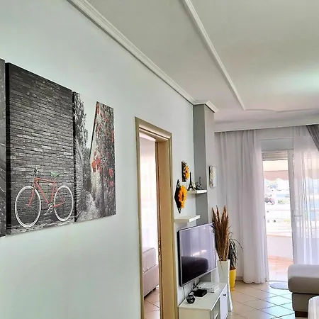 Sarandaofficial * Sarande