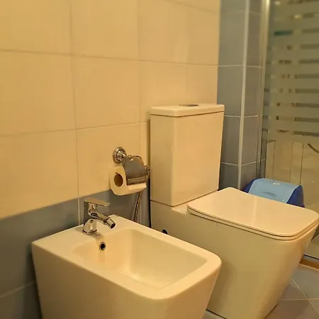 Sarandaofficial *