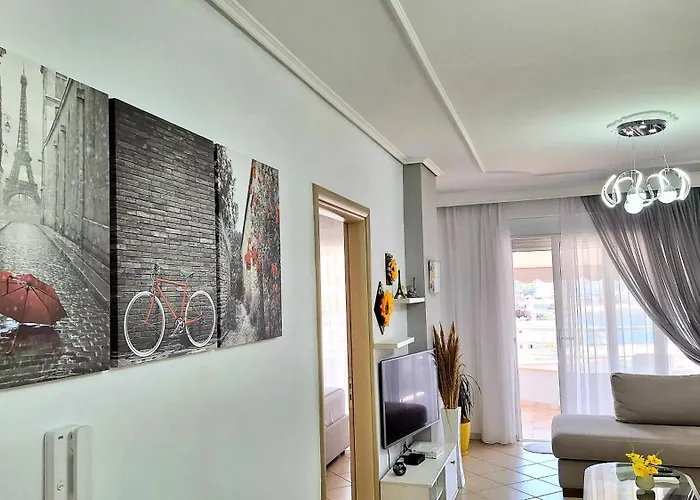 Sarandaofficial * Sarandë